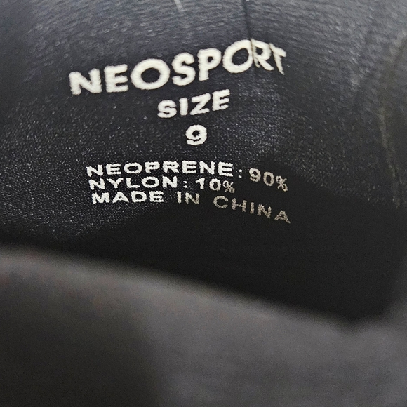 Women's NeoSport low aquatic boot - Picture 3 of 6